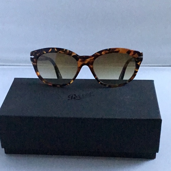 PERSOL SUNGLASSES LADIES. - Picture 7 of 8